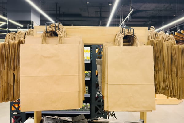 Cómo se fabrican bolsas de papel: el proceso completo