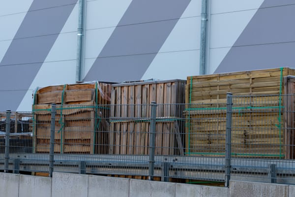 Cómo se fabrican contenedores: Proceso detallado paso a paso