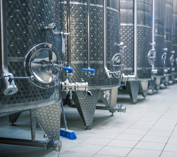 Cómo se fabrican fuentes de agua: Proceso paso a paso