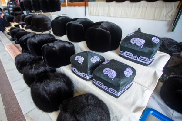 Descubre el proceso de fabricación de pelucas: ¡Cómo se fabrican!