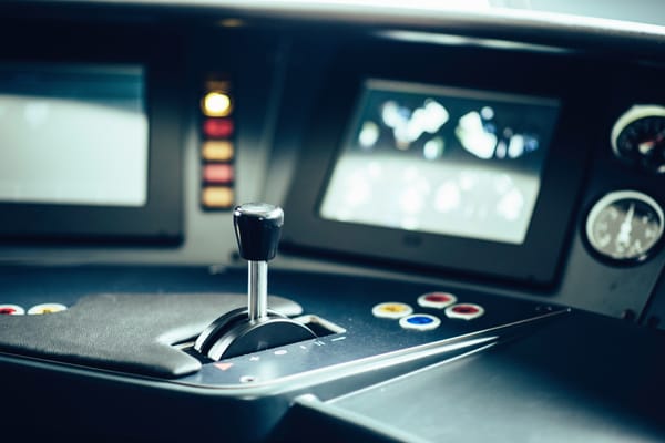 Fabricación de consolas para autos: proceso paso a paso