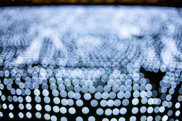 Nanograbado Avanzado: Descubre las Últimas Innovaciones en Fabricación de Nanoestructuras