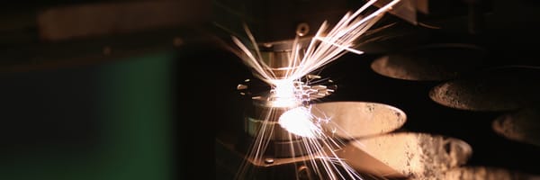Innovaciones en Recubrimiento por Plasma de Arco Catódico para la Vaporización Eficiente de Materiales Industriales